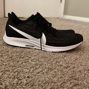 Nike Pegasus 36 Black/White Running Shoes